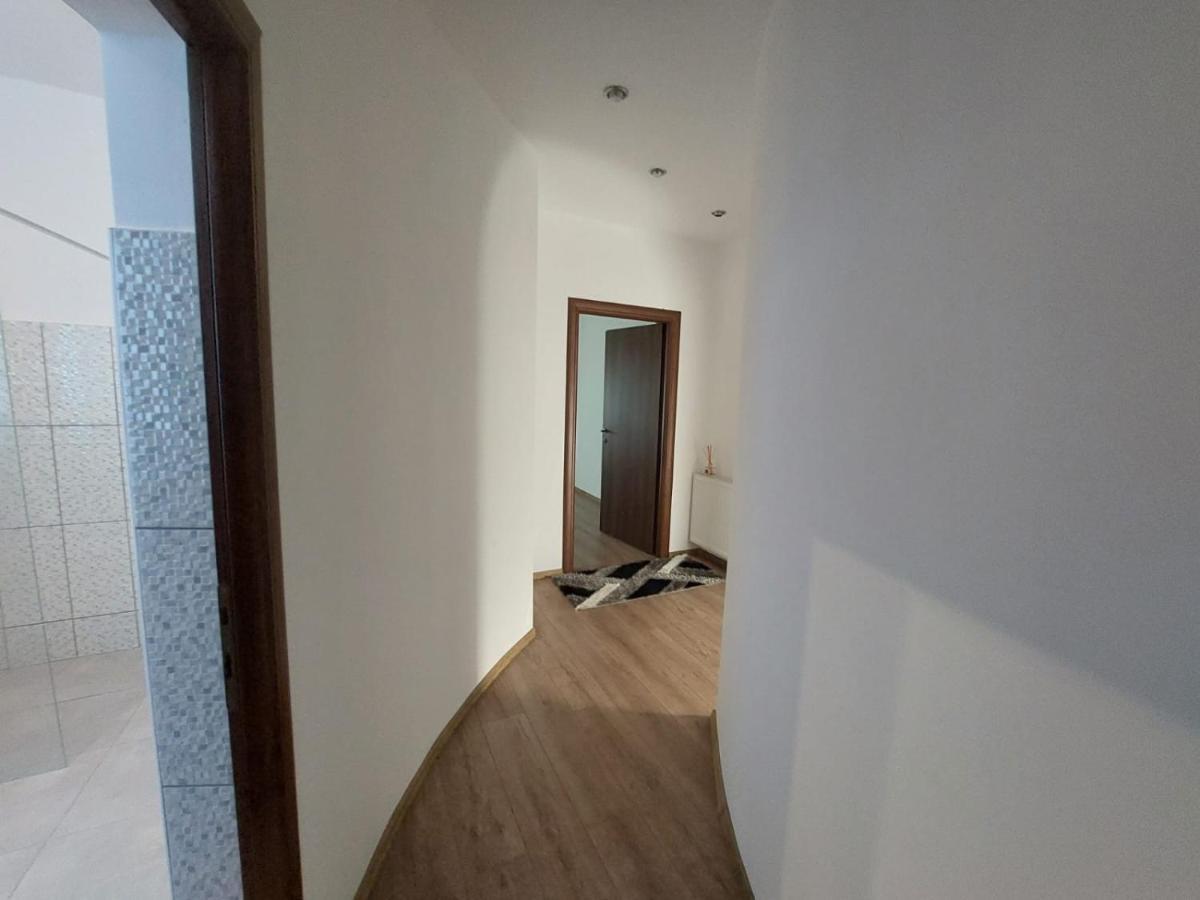 Apartamente Bobo Sîngeorgiu de Mureş المظهر الخارجي الصورة